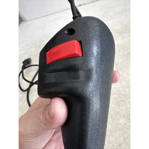 Epyx 500XJ Vintage Joystick for Atari, Commodore, Amiga, C64 - Picture 8 of 9